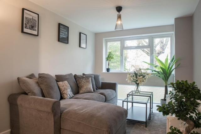 Finchley Contemporary 2 Bed Apartment + Parking Hendon Exterior photo